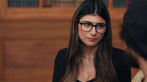 Maia khalifa film - Aug 31, 2019 · A Lebanese native born in 1993, Mia Khalifa migrated to the United States in 2001. In late 2014, she began her brief career (three months) in the highly exploitative porn industry. She said it was her self-esteem issues that made her choose the profession. 